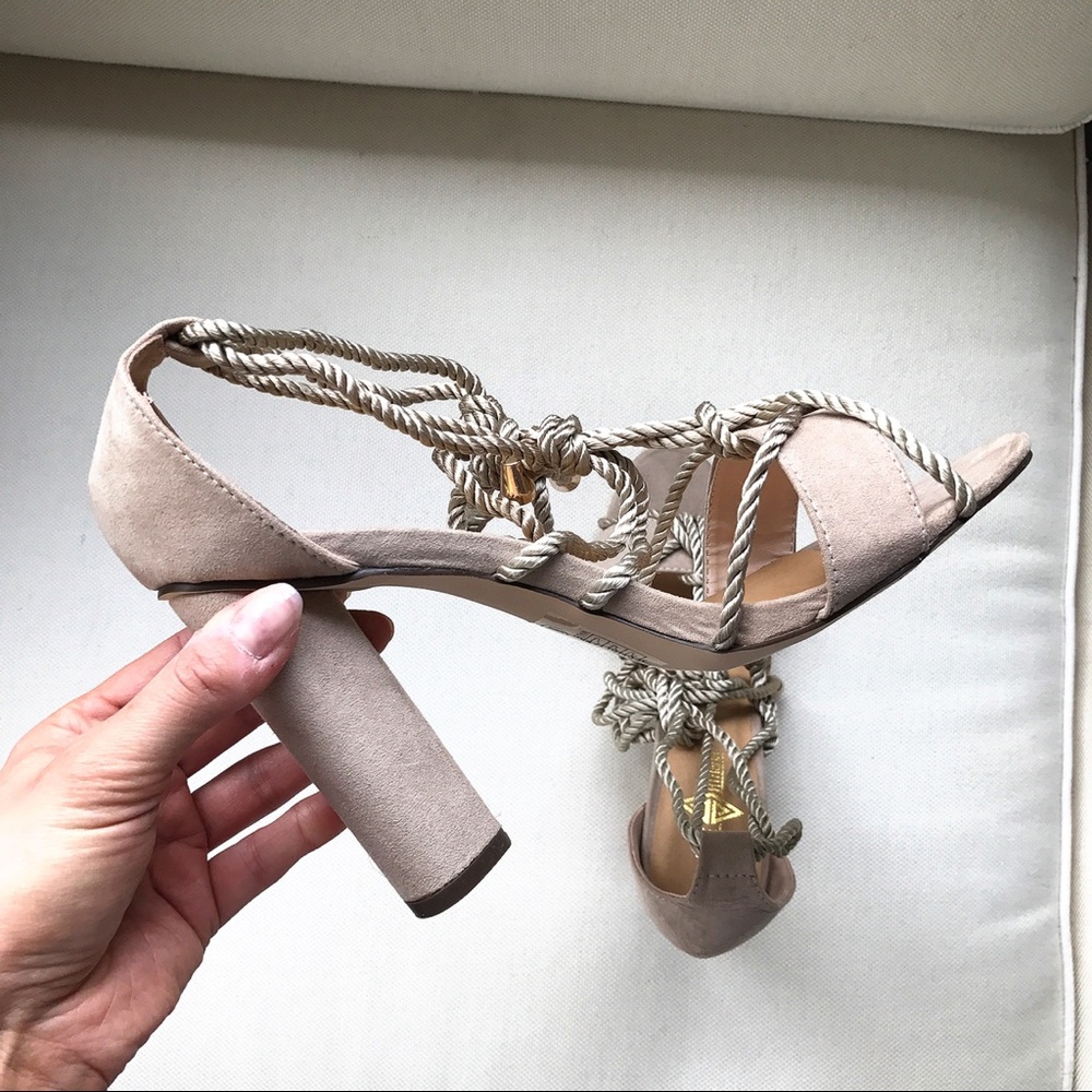 LAST ONE‼️ S/8.5 Rope Nude Chunky Heel Sandals! - Picture 3 of 8